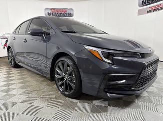 Used 2025 Toyota Corolla SE video 1