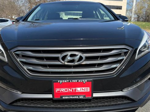 Used 2016 Hyundai Sonata Limited w/ Option Group 04 FWD image 13