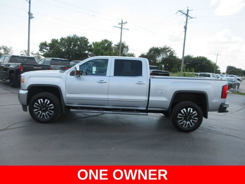 Used 2015 GMC Sierra 2500 SLT AWD/4WD image 11