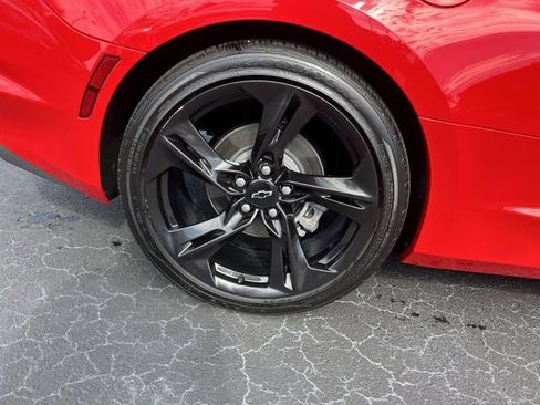 Certified 2024 Chevrolet Camaro LT w/ RS Package image 7