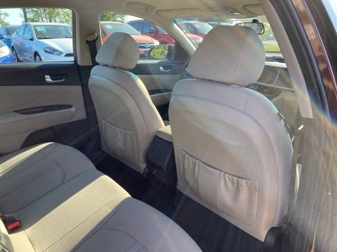 Used 2016 Kia Optima LX w/ Paint Protection Film Package image 22