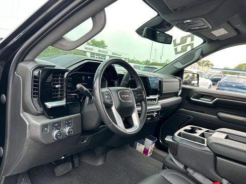 Used 2022 GMC Sierra 1500 SLT AWD/4WD image 20