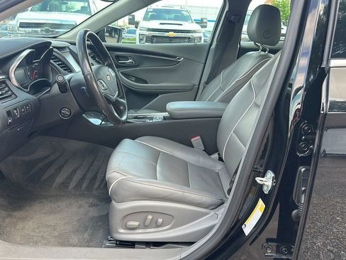 Used 2019 Chevrolet Impala Premier w/ Premier Convenience Package image 10