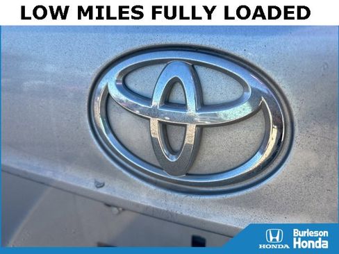 Used 2020 Toyota Highlander Limited image 8