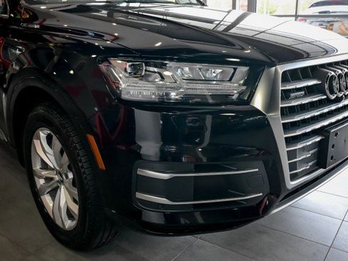 Used 2019 Audi Q7 2.0T Premium w/ Cold Weather Package image 10
