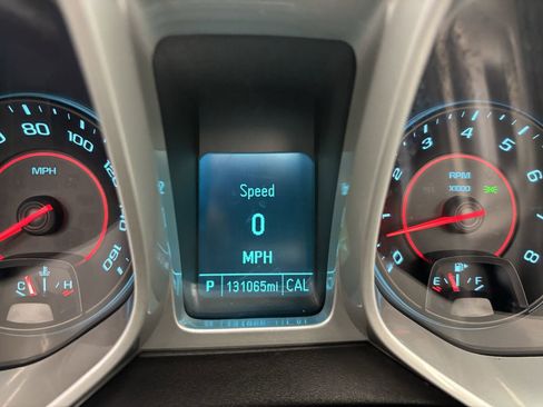 Used 2014 Chevrolet Camaro LT image 23