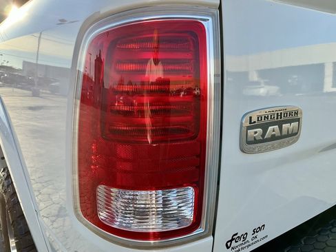 Used 2017 RAM 1500 Laramie Longhorn image 14