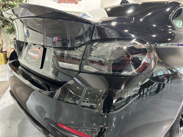 Used 2018 BMW M4 Coupe w/ Competition Package RWD image 40