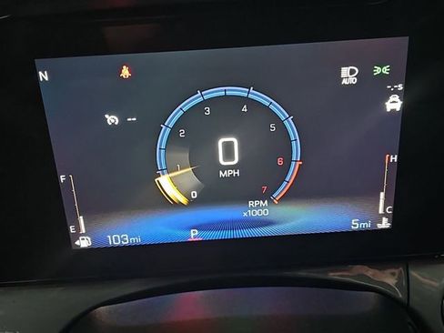 New 2026 Chevrolet Trax LT w/ LT Convenience Package FWD image 12
