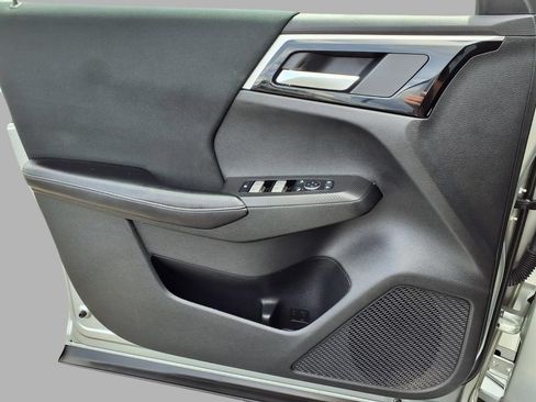 Used 2022 Mitsubishi Outlander ES FWD image 18