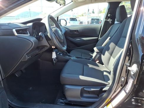 Used 2024 Toyota Corolla LE image 16