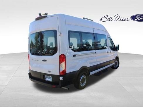 Used 2023 Ford Transit 350 XL image 5