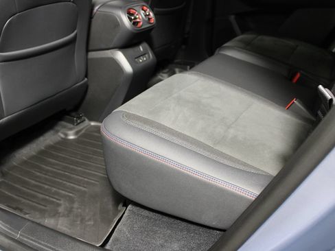 Used 2024 Chevrolet Blazer EV RS RWD image 27