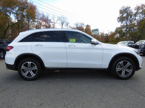 Used 2019 Mercedes-Benz GLC 300 4MATIC image 5