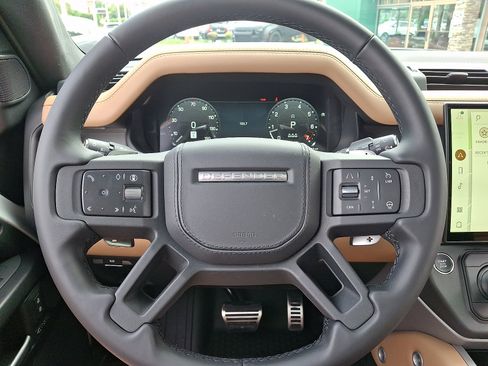 New 2026 Land Rover Defender 90 V8 AWD/4WD image 6