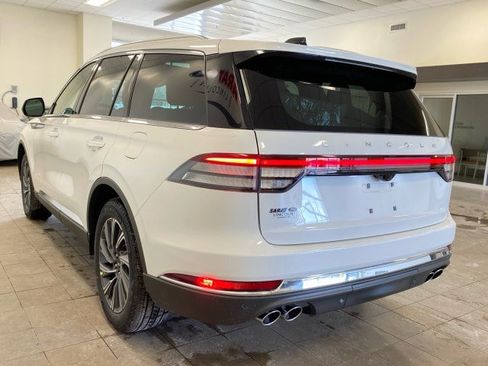 New 2026 Lincoln Aviator AWD image 5