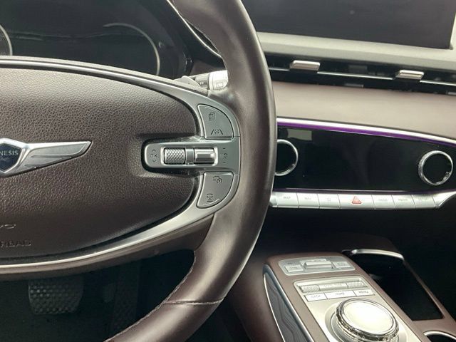 Used 2023 Genesis GV70 2.5T w/ Advanced Package AWD/4WD image 19