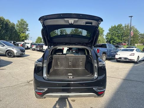 Used 2023 Buick Envision Avenir FWD image 27