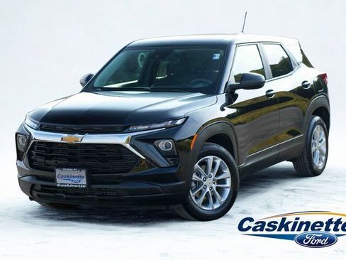 Used 2025 Chevrolet TrailBlazer LS w/ LS Convenience Package image 1