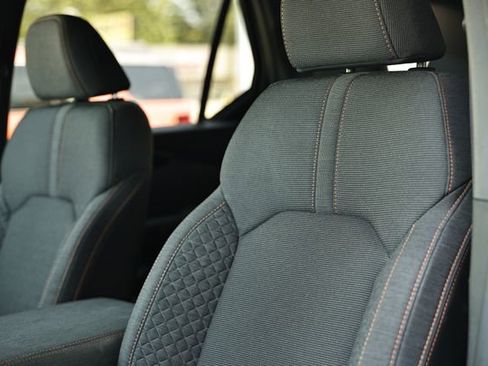 Used 2025 Honda Pilot Sport image 21