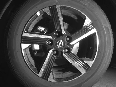 Used 2025 Nissan Sentra SV FWD image 12