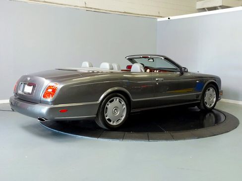 Used 2008 Bentley Azure image 7
