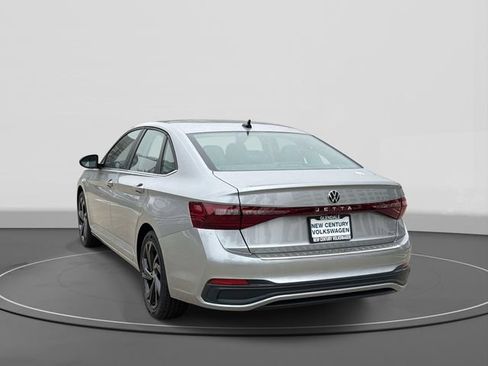 New 2026 Volkswagen Jetta SE FWD image 3