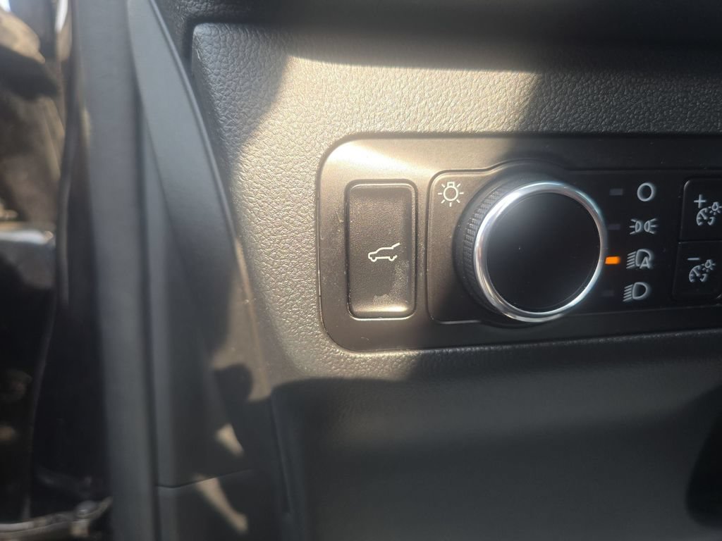 Used 2023 Ford Escape Active AWD/4WD image 25
