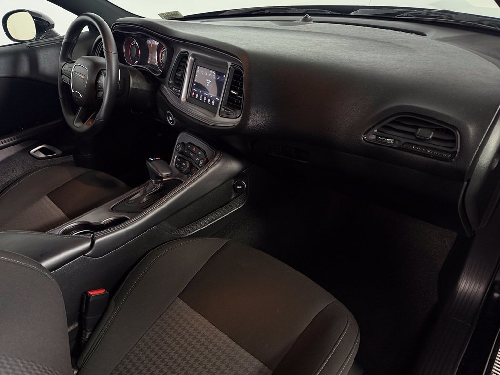 Certified 2023 Dodge Challenger R/T RWD image 13