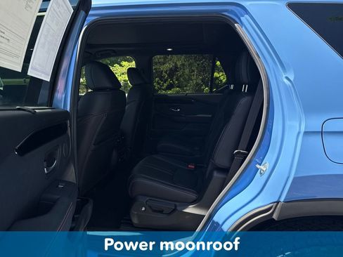 Certified 2025 Honda Pilot TrailSport image 30
