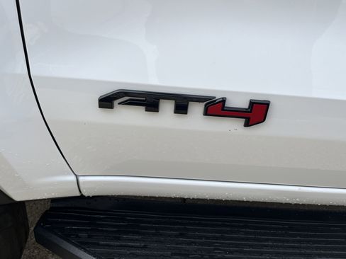 Used 2023 GMC Canyon AT4 w/ AT4 Premium Package image 25