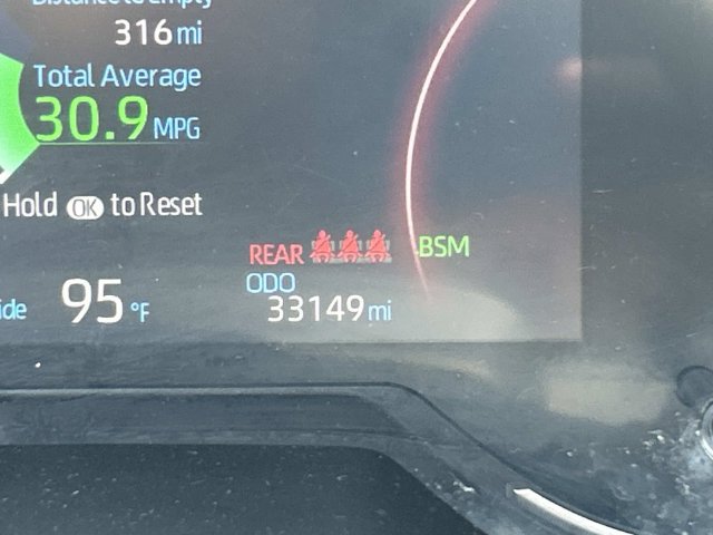Used 2025 Toyota RAV4 XLE AWD/4WD image 28