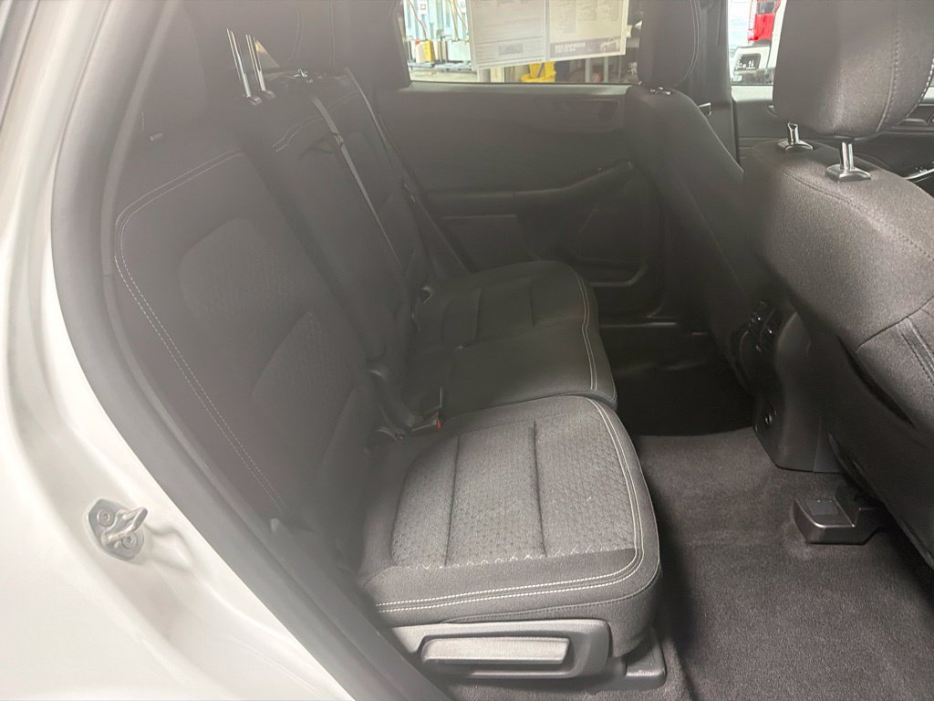 Certified 2025 Ford Escape Active AWD/4WD image 10