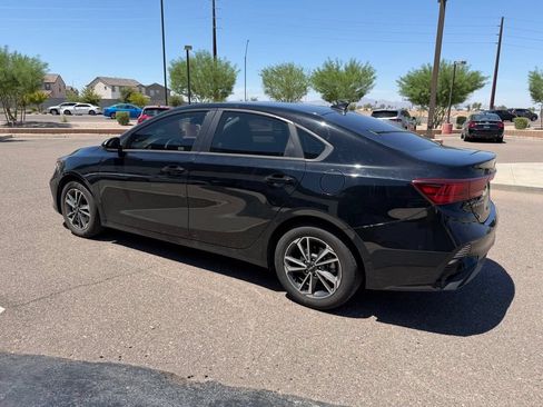 Used 2024 Kia Forte LXS FWD image 8