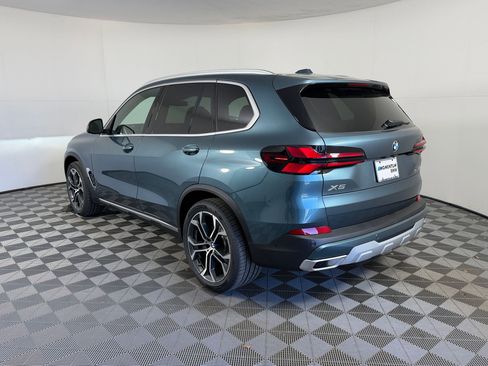 New 2026 BMW X5 sDrive40i w/ Climate Comfort Package image 3