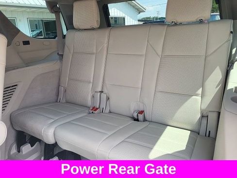 Used 2021 Cadillac Escalade Premium Luxury Platinum AWD/4WD image 27