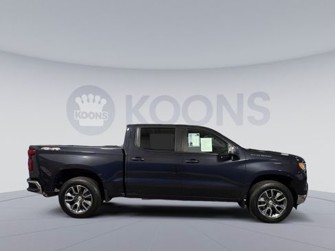 Used 2024 Chevrolet Silverado 1500 LT AWD/4WD image 8