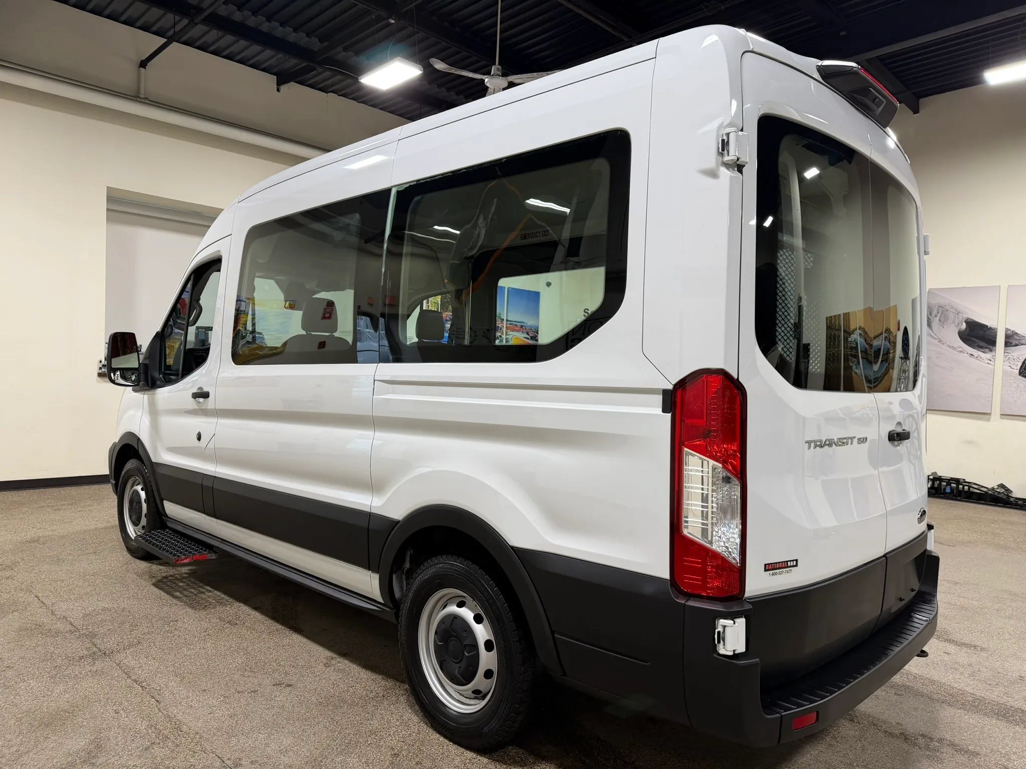 Used 2020 Ford Transit 150 Medium Roof RWD image 21