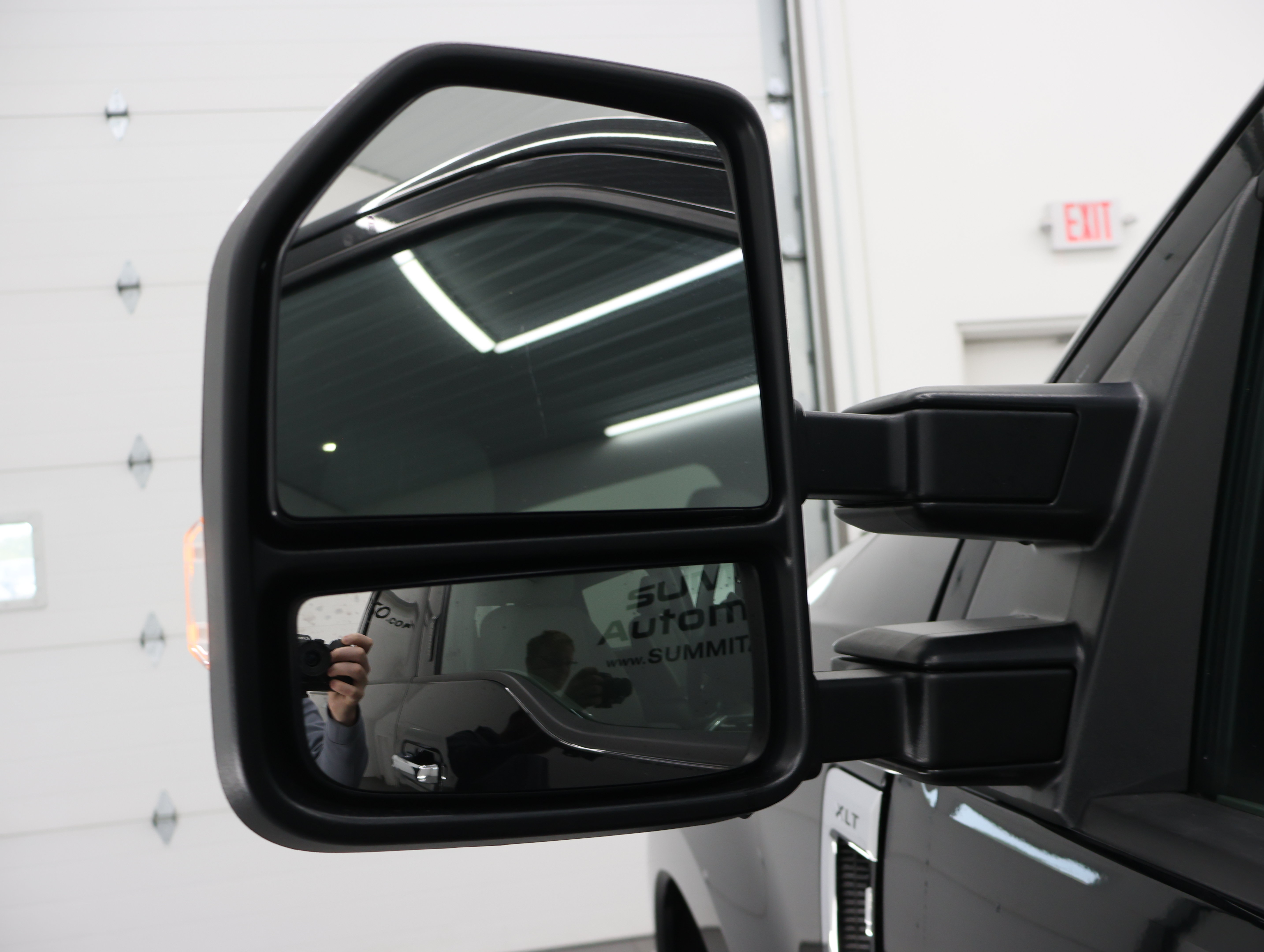 Used 2021 Ford F250 XLT w/ XLT Premium Package AWD/4WD image 36