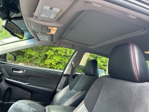 Used 2017 Toyota Camry XSE FWD image 12