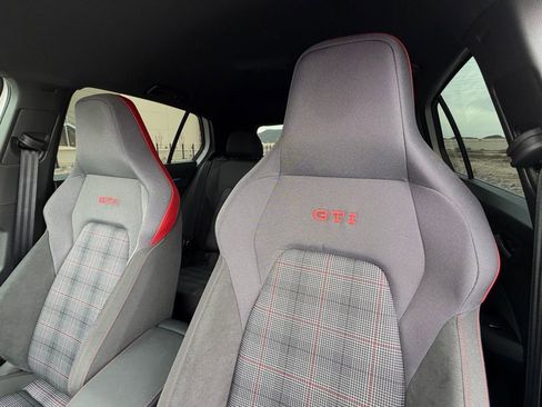 Used 2024 Volkswagen GTI S image 11