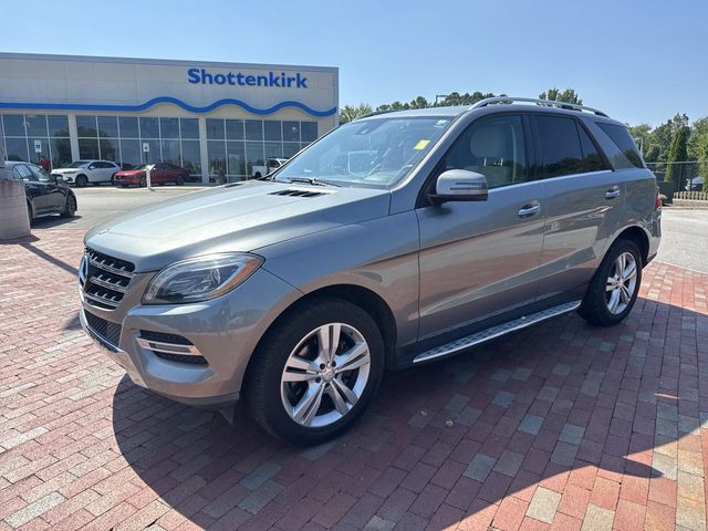 Used 2014 Mercedes-Benz ML 350 4MATIC image 4