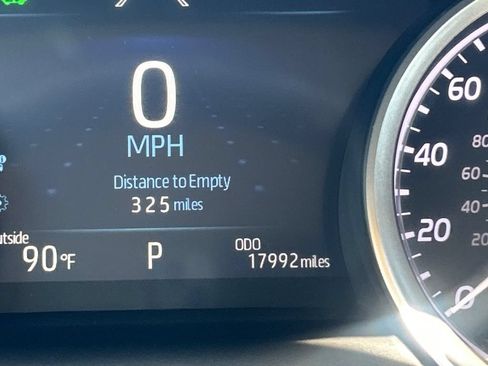 Certified 2022 Toyota Camry XLE FWD image 19