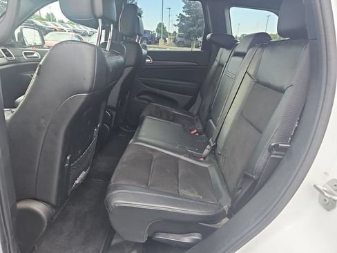 Used 2022 Jeep Grand Cherokee Laredo X AWD/4WD image 25