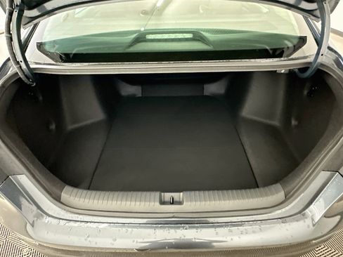 Used 2024 Honda Accord LX image 29