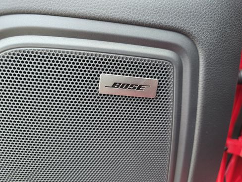 New 2025 Porsche Macan image 17