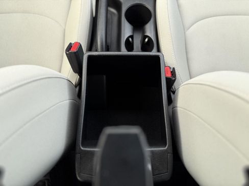 Used 2023 Kia Forte LXS w/ LXS Technology Package image 23