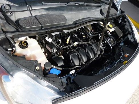 Used 2019 Ford Transit Connect XL image 11