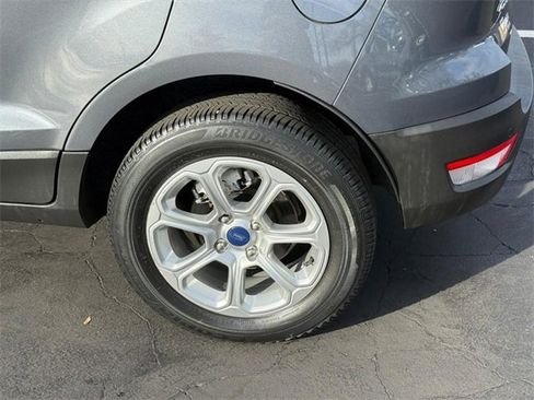 Used 2019 Ford EcoSport SE image 4