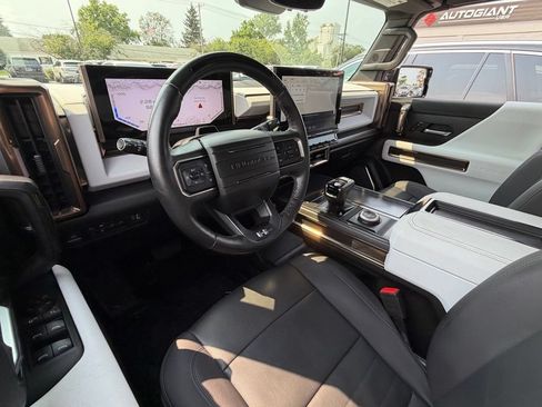 Used 2024 GMC Hummer EV 3X AWD/4WD image 14